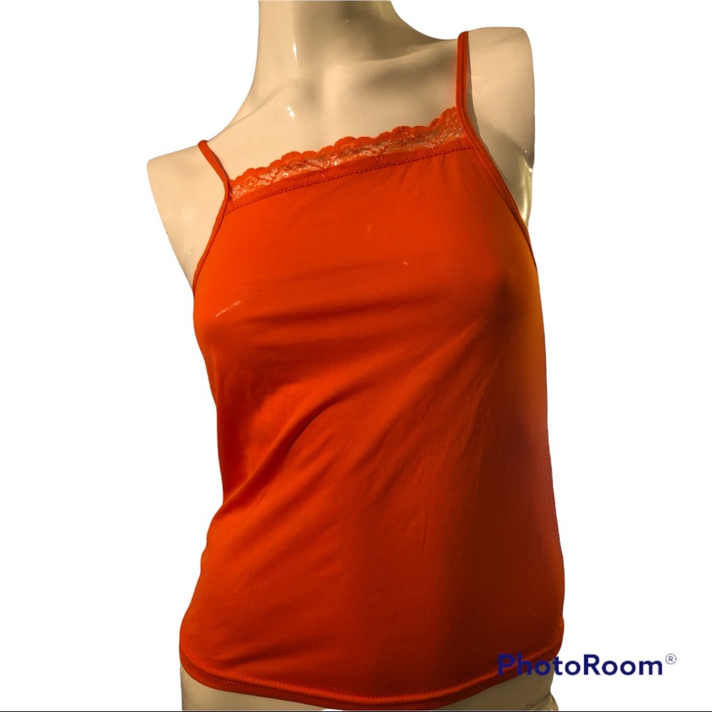 LACE TRIM RIB CAMI KNIT TOP